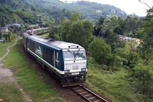 Chậm nhất là đến tháng 12/2016, phải lựa chọn đơn vị tư vấn thực hiện việc hoàn thiện Báo cáo nghiên cứu tiền khả thi tuyến đường sắt tốc độ cao trên trục Bắc - Nam.