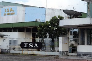 Doanh nghiệp đã đóng cửa và ngừng động gần 5 năm, nhưng vẫn chưa được khai tử do thiếu các quy định cụ thể 	ảnh: hồng sơn