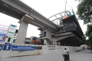 Một trong những nguyên nhân giải ngân chậm là một số bộ ngành, địa phương chậm giao kế hoạch vốn 2016