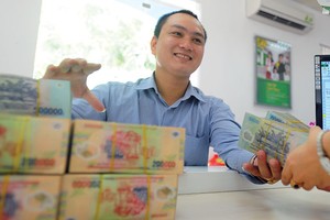 Dù đang trong quá trình tái cơ cấu, nhưng ngân hàng vẫn được xem là lĩnh vực đầu tư hấp dẫn 