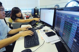 Cổ phiếu thép, ngân hàng, dầu khí còn cơ hội tăng trưởng