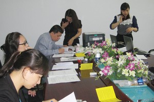 Các cổ đông VVF đang làm hợp đồng ủy quyền bán cổ phần