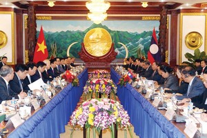 Tổng Bí thư Nguyễn Phú Trọng hội đàm với Tổng Bí thư Lào Volachith