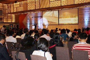 Diễn đàn Ngân hàng bán lẻ 2016