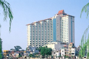 Tập đoàn Khách sạn Pan Pacific(Singapore) đã thực hiện thành công thương vụ đầu tư vào khách sạn Sofitel Plaza Hanoi (số 1 - đường Thanh Niên, quận Ba Đình, Hà Nội)