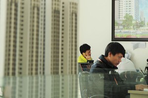 Để bán được một sản phẩm bất động sản, người môi giới phải là thực sự có năng lực chuyên môn, kinh nghiệm nghề nghiệp và đặc biệt là giữ được chữ tín. ảnh: Dũng Minh