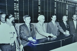 20 năm - dấu ấn khai mở thị trường chứng khoán Việt Nam