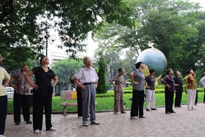 Qũy hưu trí là loại hình quỹ hoạt động lâu dài, gắn chặt với người lao động trong suốt độ tuổi lao động cho đến khi về hưu
