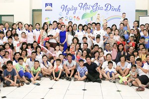 Tinh thần “VINARE là một gia đình” đã được lan tỏa trong toàn thể đội ngũ cán bộ, 
nhân viên Tổng công ty