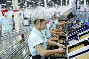 Việt Nam còn phải nỗ lực rất nhiều trong để các chỉ số về môi trường kinh doanh có thể thăng hạng. Ảnh minh hoạ. Nguồn: Internet