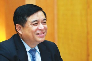 Bộ trưởng Bộ Kế hoạch và Đầu tư Nguyễn Chí Dũng là đồng Tổ trưởng của Tổ chỉ đạo