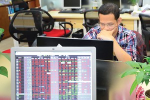 Cuối năm 2015, SGO niêm yết 20 triệu cổ phiếu trên HNX, giá đóng cửa phiên giao dịch đầu tiên là 14.500 đồng/cổ phiếu, hiện giảm còn 1.100 đồng/cổ phiếu 