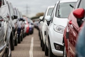 Ô tô nhập khẩu từ Thái Lan và Indonesia tăng đột biến trong tháng 1/2007