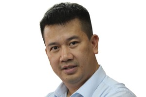 Ông Nguyễn Bá Hùng