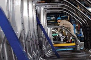 Thu hút vốn đầu tư: Việt Nam phải đua với Mỹ!