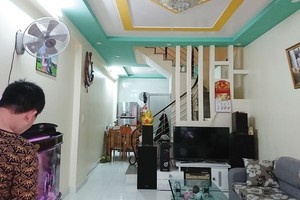 Nội thất của một căn nhà, chủ nhà chỉ cần bổ sung giường, tủ, bàn ghế... là ở được