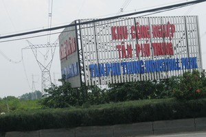 Đất tại Củ Chi đang được giới đầu tư săn ráo riết để đón đầu quy hoạch siêu dự án "trên giấy" của Tuần Châu