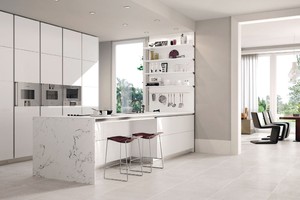 Với nhiều tính năng nổi trội của mình, keo dán gạch đang dần thay thế hồ, vữa xi măng trong xây dựng truyền thống ở Việt Nam