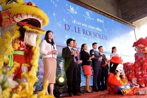 Cất nóc Dự án D’. Le Roi Soleil