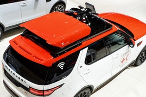 Độc đáo 'siêu xe' cứu hộ LAND ROVER