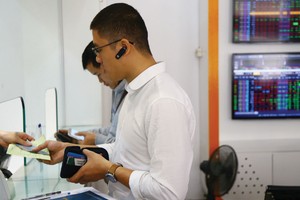 Cần cho phép CTCK được quản lý tiền ký quỹ giao dịch chứng khoán phái sinh của nhà đầu tư