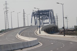 TP.HCM kiến nghị áp dụng cơ chế đặc thù với một số dự án giao thông cấp bách