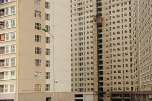 Nguồn cung căn hộ tầm trung sẽ chiếm thế áp đảo trong năm 2017.Ảnh: Dũng Minh