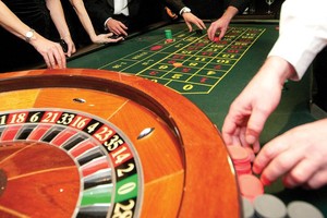 Người Việt nào sẽ được vào chơi casino, và chơi ở đâu? 