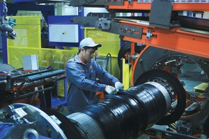 Giá cao su tăng lên đã ăn mòn lợi nhuận của doanh nghiệp sử dụng cao su là nguyên liệu đầu vào