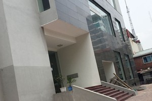 Dân bức xúc với nhà tái định cư của Công ty cổ phần Tu tạo và Phát triển nhà