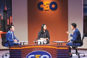 Bà Vũ Ngọc Hương, Tổng giám đốc Công ty Sao Kim ngồi vị trí CEO.