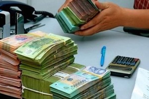 Ngân hàng Nhà nước hút gần 70.000 tỷ đồng ra khỏi hệ thống ngân hàng thông qua kênh tín phiếu