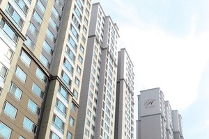 Trong vụ kiện đầu, Huyndai RNC Hà Tây đã thua kiện và phải nộp phạt hơn 5 tỷ đồng do chậm bàn giao nhà