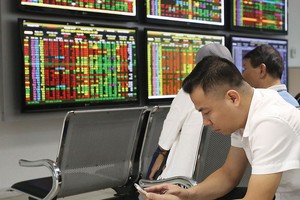 Nếu mừng quá sớm về giải pháp xử lý nợ xấu, nhà đầu tư dễ "ăn bánh vẽ" về một "kỳ vọng đẹp" còn xa