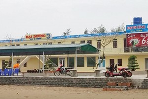 Nhà hàng Đại Dương được xây dựng và hoạt động trái phép trước sự “bất lực” của chính quyền sở tại?