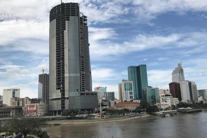 Dự án Saigon One Tower như vết sẹo làm xấu bộ mặt khu trung tâm TP.HCM nhiều năm. Ảnh: Gia Huy