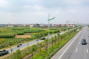 Hai bên tuyến đường Nhật Tân - Nội Bài sở hữu quỹ đất rộng rãi