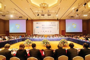 VBF luôn là cuộc đối thoại được các doanh nghiệp trong nước và nước ngoài chờ đợi. Trong ảnh: VBF năm 2016. Ảnh: Đức Thanh