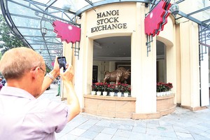 Ngày 30/6, IPO 3 công ty qua HNX