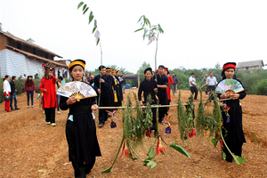 Lễ hội Nàng Hai của dân tộc Tày. Ảnh: Trịnh Văn Bộ/VNP/TTXVN