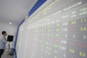 Bất cập của quy định nới "room" hiện là vấn đề nóng, nhưng đến nay, các giải pháp đưa ra vẫn chưa thể hiện tính khả thi