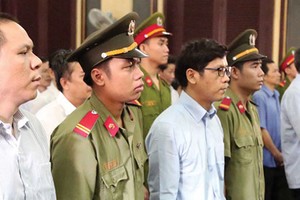 Các bị cáo tại tòa 