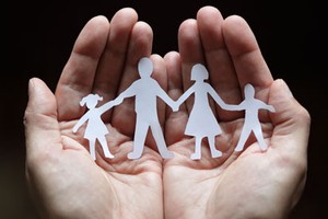 Để tiếp cận mô hình quản trị hiện đại , các gia tộc kinh doanh cần dứt bỏ được sự ham thích quyền lực