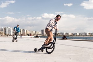Halfbike II: Xe đạp đứng rèn luyện sức khỏe đầy sáng tạo