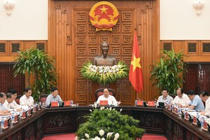 Thủ tướng Nguyễn Xuân Phúc chủ trì cuộc họp về thúc đẩy giải ngân vốn ODA