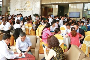 Theo quy định của pháp luật, người hoạt động môi giới bất động sản phải có chứng chỉ mới được hành nghề.