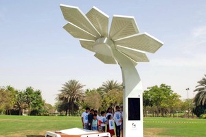 Dubai lắp “cây thông minh” phát Wi-Fi miễn phí