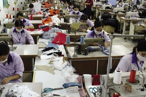 Tình trạng mức lương tối thiểu “tỷ lệ nghịch” với năng suất lao động đã kéo dài hơn 10 năm qua