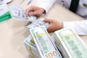 Chưa hết áp lực giảm kiều hối