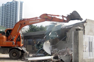 Hà Nội: Xử lý dứt điểm 240 trường hợp vi phạm trật tự xây dựng tồn đọng